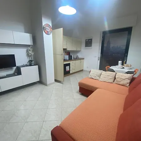 La Casa Di Marisa Apartment *